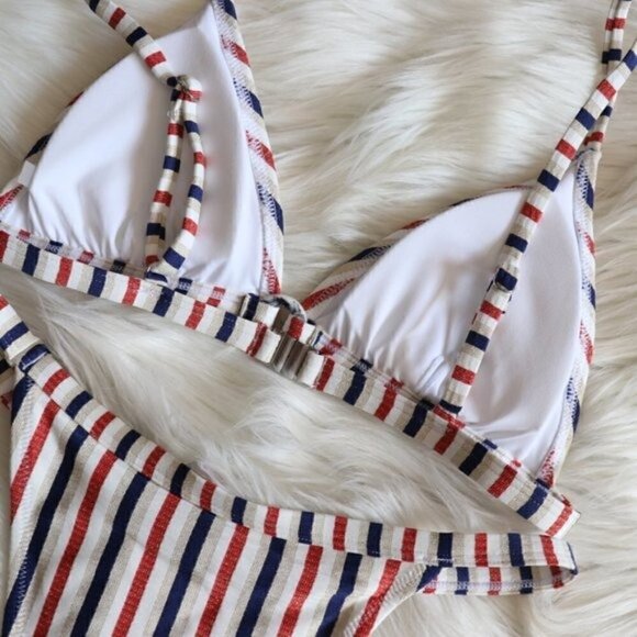 NWT Bikini Set Size Medium White Red Blue Gold Stripe Print Bathing Suit Pool - Picture 6 of 9